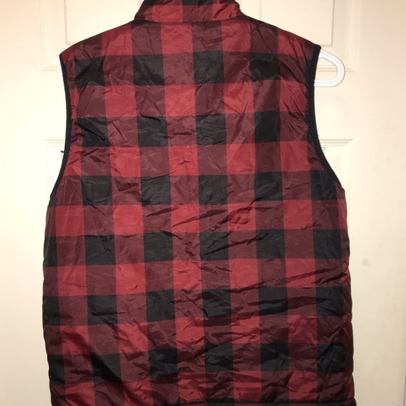 3/20$ Buffalo plaid youth Sherpa reversible vest 14-16 - Picture 4 of 6